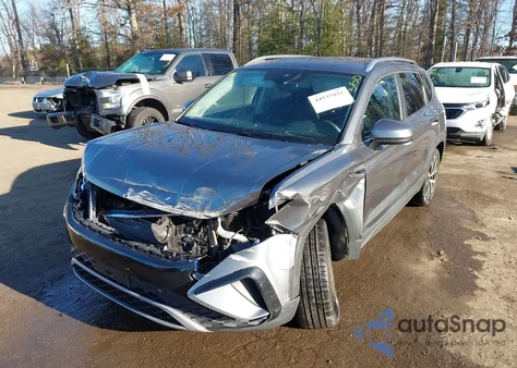 2022 Volkswagen Taos 1.5T Se из США, поврежденный, VIN 3VVYX7B23NM025020